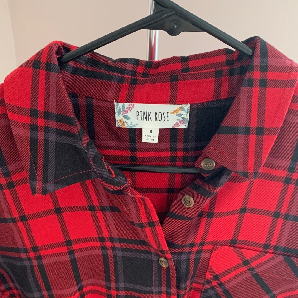 Pink Rose Vibrant Red and Black Checkered Top - Picture 2 of 4